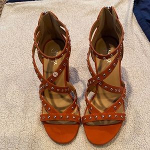 Brand new heeled sandals